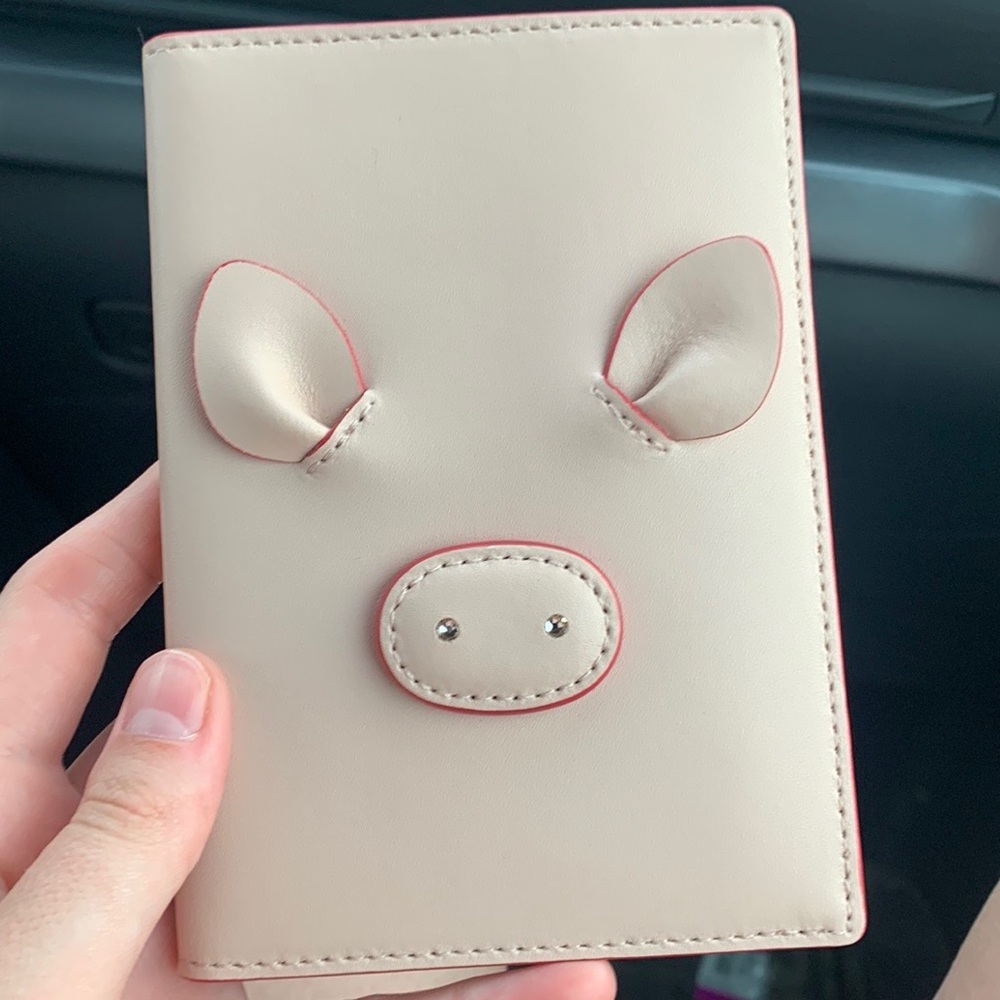 Kate spade passport holder
